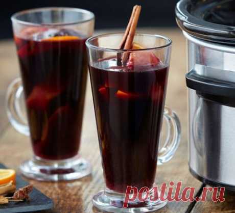 Slow cooker mulled wine | BBC Good Food