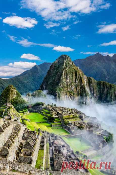 Take in this towering structure of ancient Mayan civilization: Machu Picchu. Ponder how this UNESCO World Heritage Site was built and the secrets it holds. #unesco #traveldestinations #bucketlist…