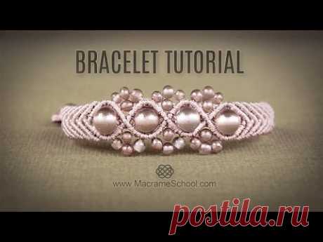 Wavy Macramé Flower Bracelet Tutorial by Macrame School