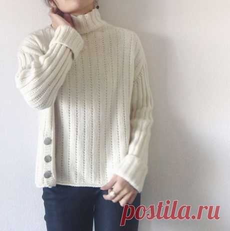 Женский свитер Sea sweater.
Размеры: / XS (S, M, L, XL, XXL). Бюст: 95 (100, 110, 120, 130, 140) см. 
Свобода облегания: 20 см.