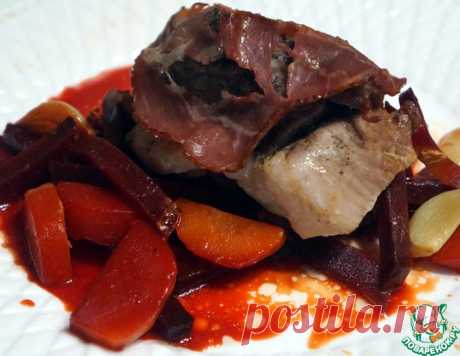 Свинина в фольге со свеклой и морковью – кулинарный рецепт