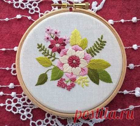 Beginner Embroidery Kit Hand Embroidery Kit Floral Hoop Art  39E May 29, 2018 - Find the perfect handmade gift, vintage & on-trend clothes, unique jewelry, and more… lots more.