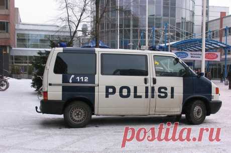 Yle: полиция Финляндии начала расследование по делу россиянина Тордена. Верховный суд Финляндии постановил освободить 36-летнего Воислава Тордена, задержанного по запросу киевских властей.