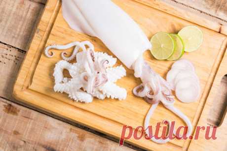 Как правильно варить кальмаров + 5 классных рецептов - KitchenMag.ru