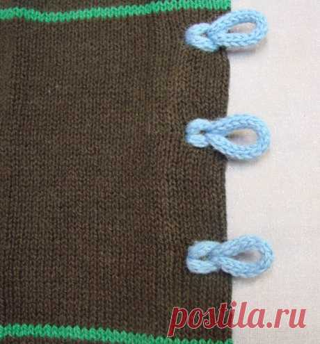 Навесные петли для кофточек.
https://cckittenknits.wordpress.com/2012/02/21/loop-c..
#машинное_вязание