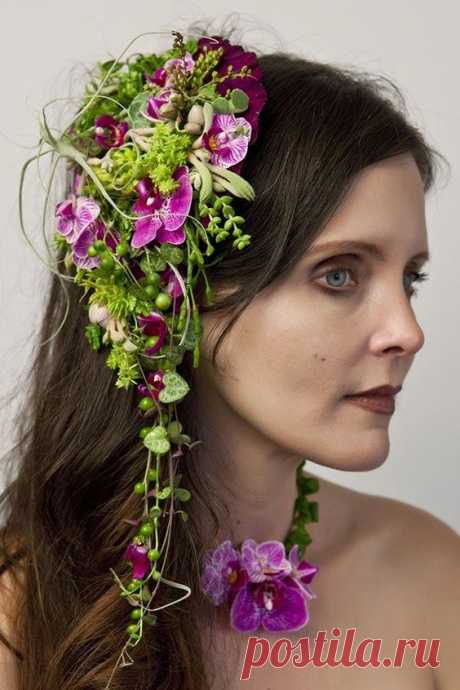 4 Easy Steps for Creating Trend-Savvy Botanical Headpieces