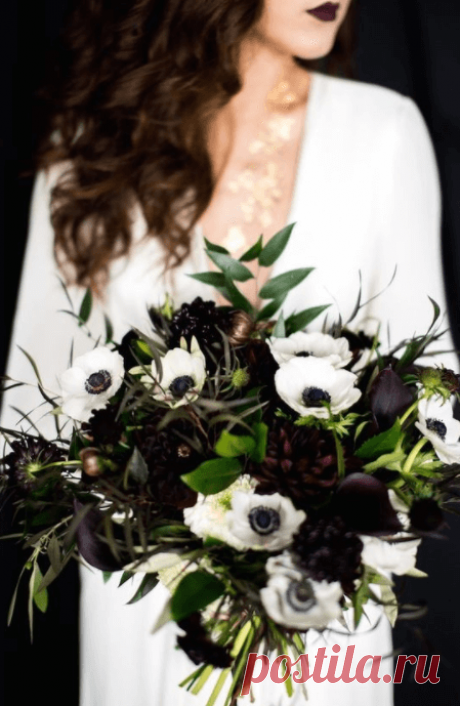 Зимний свадебный букет невесты - фото