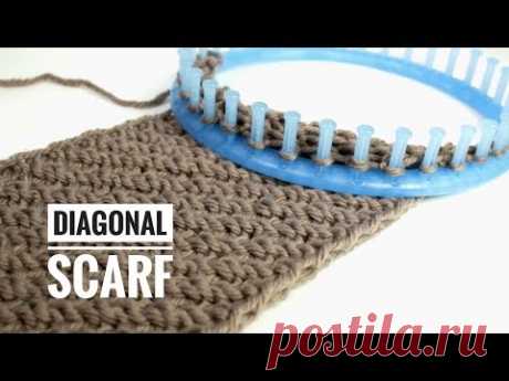 How to Loom Knit a Diagonal Infinity Scarf (DIY Tutorial)