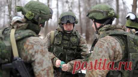 Модульный «Воевода»: что известно о новой разгрузочной системе концерна «Калашников». Концерн «Калашников» представил новую разгрузочную систему «Воевода-КСС». Как отмечается в релизе компании, изделие создавалось для применения в том числе в условиях огневого контакта на короткой дистанции, активных боевых действий и передвижения на большие расстояния. Согласно планам, после полного цикла испытаний «Воевода-КСС» станет частью снаряжения российских военнослужащих. По словам аналитиков, от…