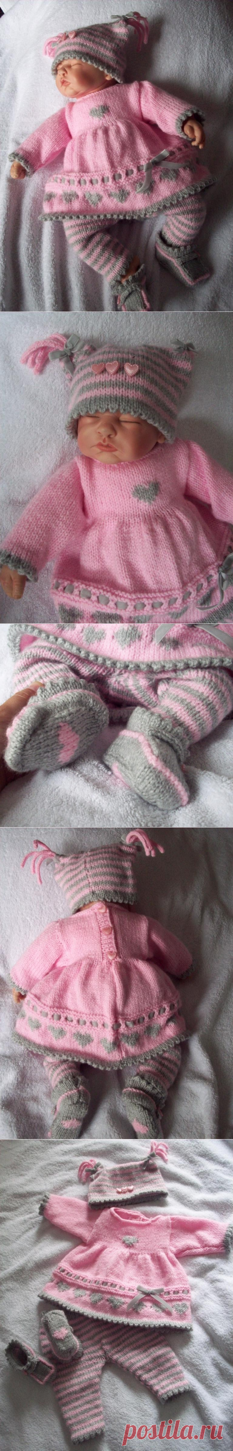 Angies Angels patterns - exclusive designer knitting and crochet patterns for your precious baby or reborn dolls, handmade, handknitted, baby clothes, reborn doll clothes