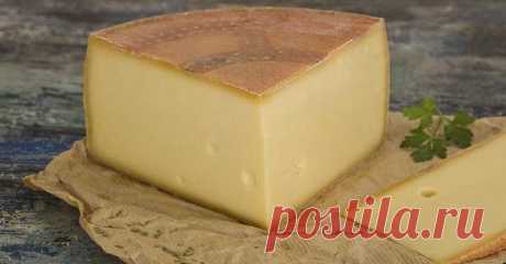 Рецепт приготовления сыра Аппенцеллер

Это рецепт приготовления сыра в стиле Аппенцеллера. Поскольку мы не живем в регионе Аппенцелль, мы не будем делать их специфический сыр, но мы можем взять базовые концепции и создать свою собственную версию этого замечательного сыра.

Аппенцеллер - фантастический сыр, который производят более 700 лет в горах Швейцарии. Во время старения применяется уникальная обработка: кожура натирается «секретной» смесью дрожжей, спирта и комбинации...
