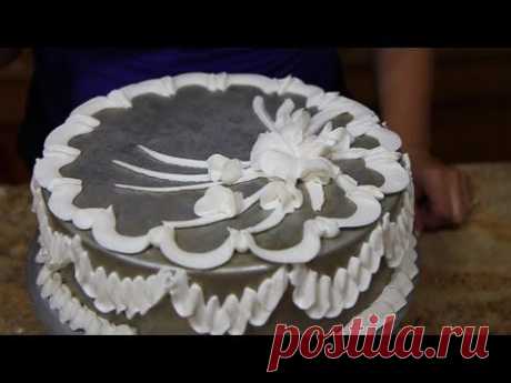 ▶ How to use a Rose Tip With Butter Cream-Cake Decorating - YouTube