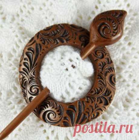 White Daisy Scarf or Shawl Pin - FImo DIY, polymer clay tutorials