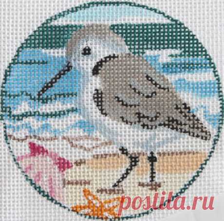 Playerito con adorno de concha – PLD Needlepoint Designs