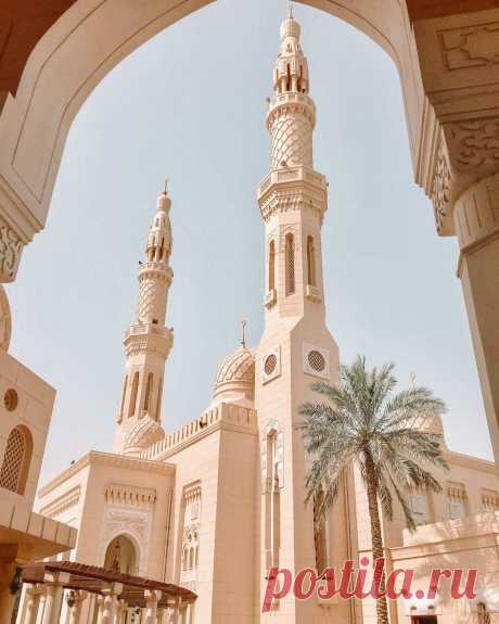Мечеть Джумейра, Дубай, ОАЭ.