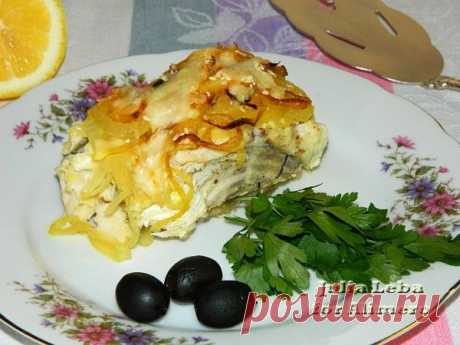 Белая рыба с лимонно луковым соусом / Рецепты с фото