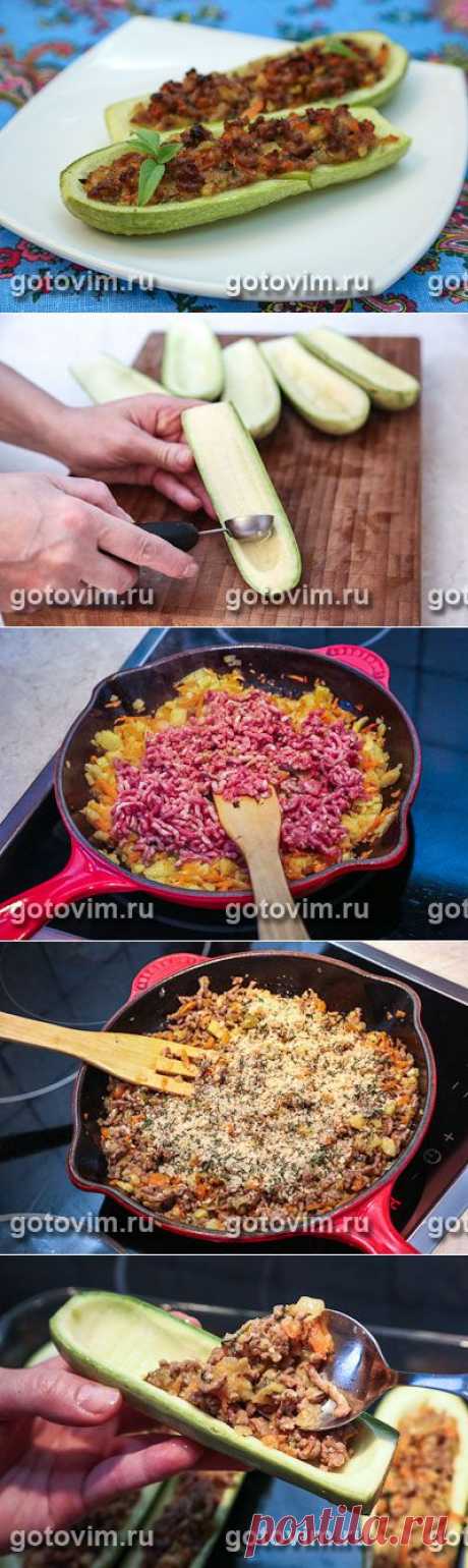 Кабачки, фаршированные мясом с пармезаном и хлебными крошками. Фото-рецепт / Готовим.РУ