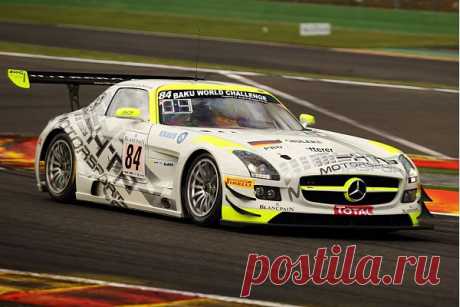 Mercedes-Benz SLS AMG GT3 на гонке 24-часа