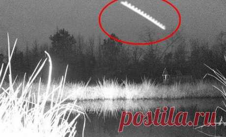 НЛО недалеко от города Джексонвилл Actionteaser.ru - тизерная реклама Именно подобной, весьма странной формы неопознанный объект появился в небе Соединенных Штатов Америки в конце января