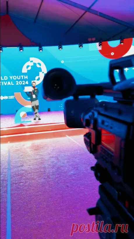 Сочи молодёжный форум 2024
Профессиональное видеопроизводство CMCproduction и SmartREC
CMCproduction - видеопроизводство полного цикла
SmartREC - территория свободного творчества, первое мобильное видеопроизводство в Санкт-Петербурге
