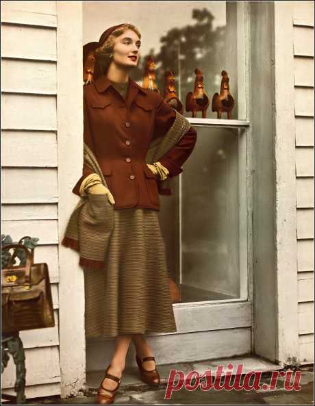 Evelyn Tripp, Kodachrome by Louise Dahl-Wolfe, Harper's Bazaar, November 1948