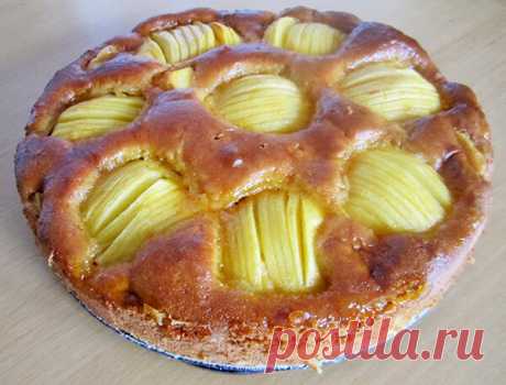 Самый сочный яблочный пирог — простой рецепт | Мама Люба | Дзен