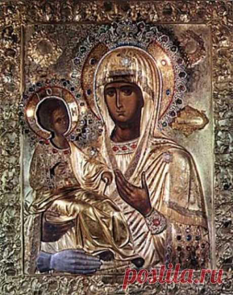 Икона Божией Матери, именуемая "Троеручица"