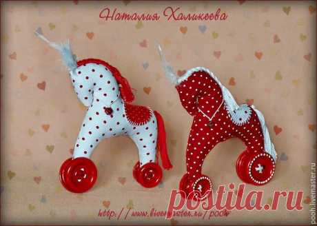 вязаные слоненок или лошадка на колесиках маленькая для игрушки: 1 тыс изображений найдено в Яндекс.Картинках