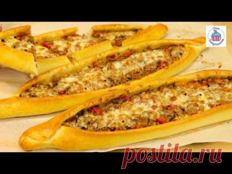 ПИДЕ, как в Турции : лепёшки в форме лодочек с фаршем и овощами, напоминает пиццу!