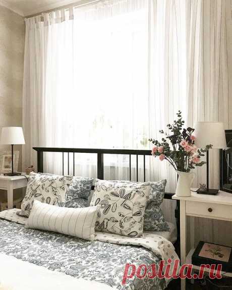 Дизайн маленькой спальни 10 кв. м: 95 фото интерьеров, планировки | ivd.ru