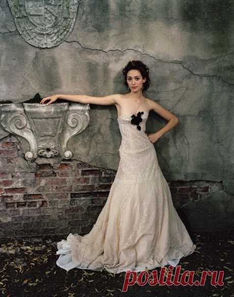 Эмми Россум (Emmy Rossum) в фотосессии Николаса Самартиса (Nicholas Samartis) (2004)