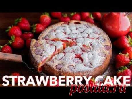 Easy Strawberry Cake with Strawberry Sauce - Natasha's Kitchen