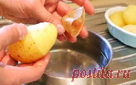 Быстрый способ очистки картофеля на оливье