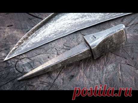 Blacksmithing - Forging a scythe peening anvil