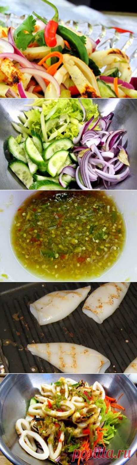 Теплый салат с кальмарами / Салаты из морепродуктов / TVCook: пошаговые рецепты с фото