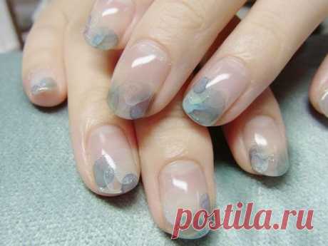 Nail Art: Watercolour Nails with Acrylic Paints