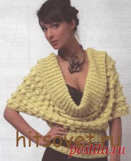 Женский пуловер с глубоким вырезом
