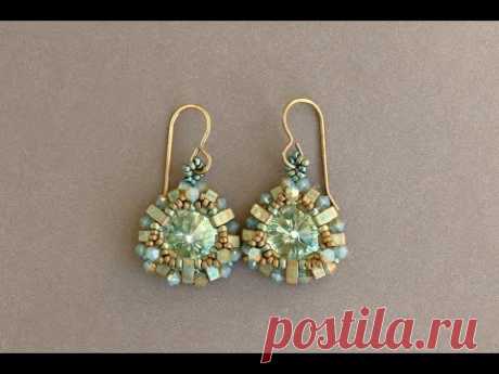 FREE beading tutorial - Half Tila Beads Earrings - Beading Pattern by Sidonia