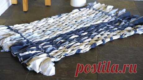Плетём уютный коврик из остатков ткани своими руками — Сделай сам, идеи для творчества - DIY Ideas