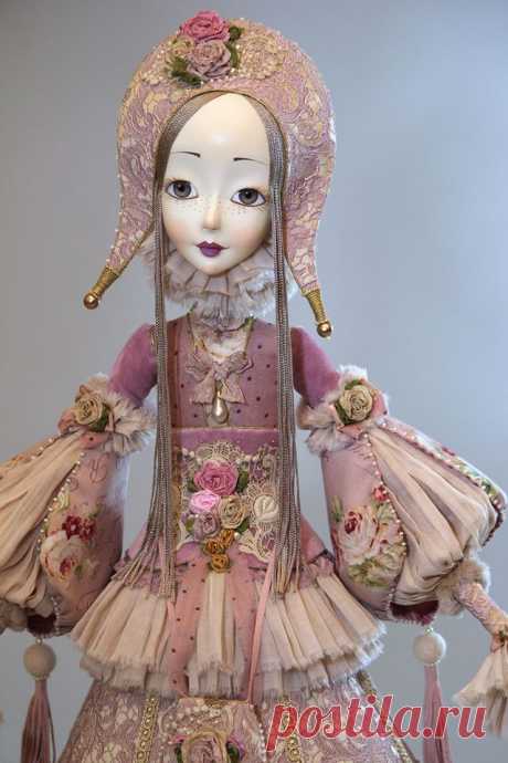 (1) Annadan Boudoir dolls - "Haute couture"