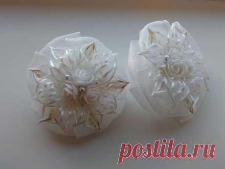 Белые бантики на 1 сентября из органзы МК Канзаши / White bows on September 1 from organza