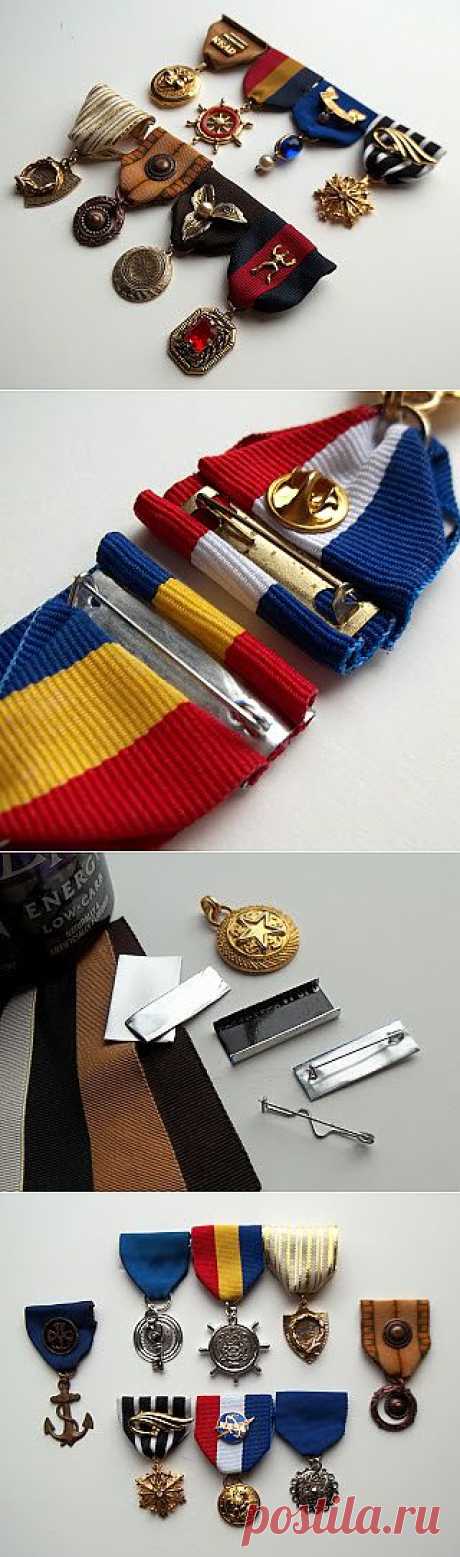 All Things Crafty: DIY &quot;Upcycled&quot; Costume Medals