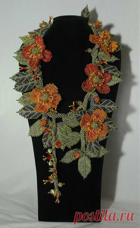 La Primavera, Bead weaving, Necklace, Wearable Art