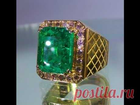 Rare Unheated Emerald Ring 6.30 cts, Yellow Gold 22K & Yellow Diamonds