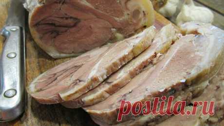 Прессованное мясо из рульки "Чесночное" - очень вкусно и бюджетно! | Кулинарные записки обо всем | Яндекс Дзен