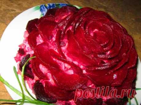 Селедочный салат «Пурпурная роза