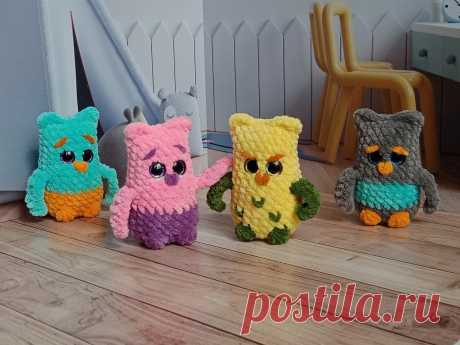 PDF Совята крючком. FREE crochet pattern; Аmigurumi toy patterns. Амигуруми схемы и описания на русском. Вязаные игрушки и поделки своими руками #amimore - плюшевая сова, маленький совёнок из плюшевой пряжи, совушка, птица, птичка.