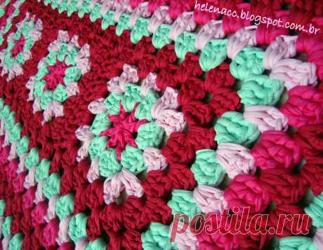 EU TAMBÉM CROCHETO...: Tapete/Manta da Vovó em Trapilho