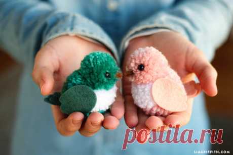 Adorable DIY Yarn Birds