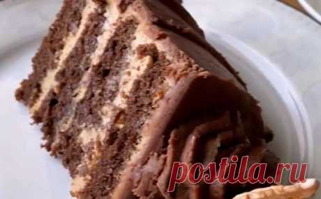 Шоколадный торт с кремом из вареной сгущенки